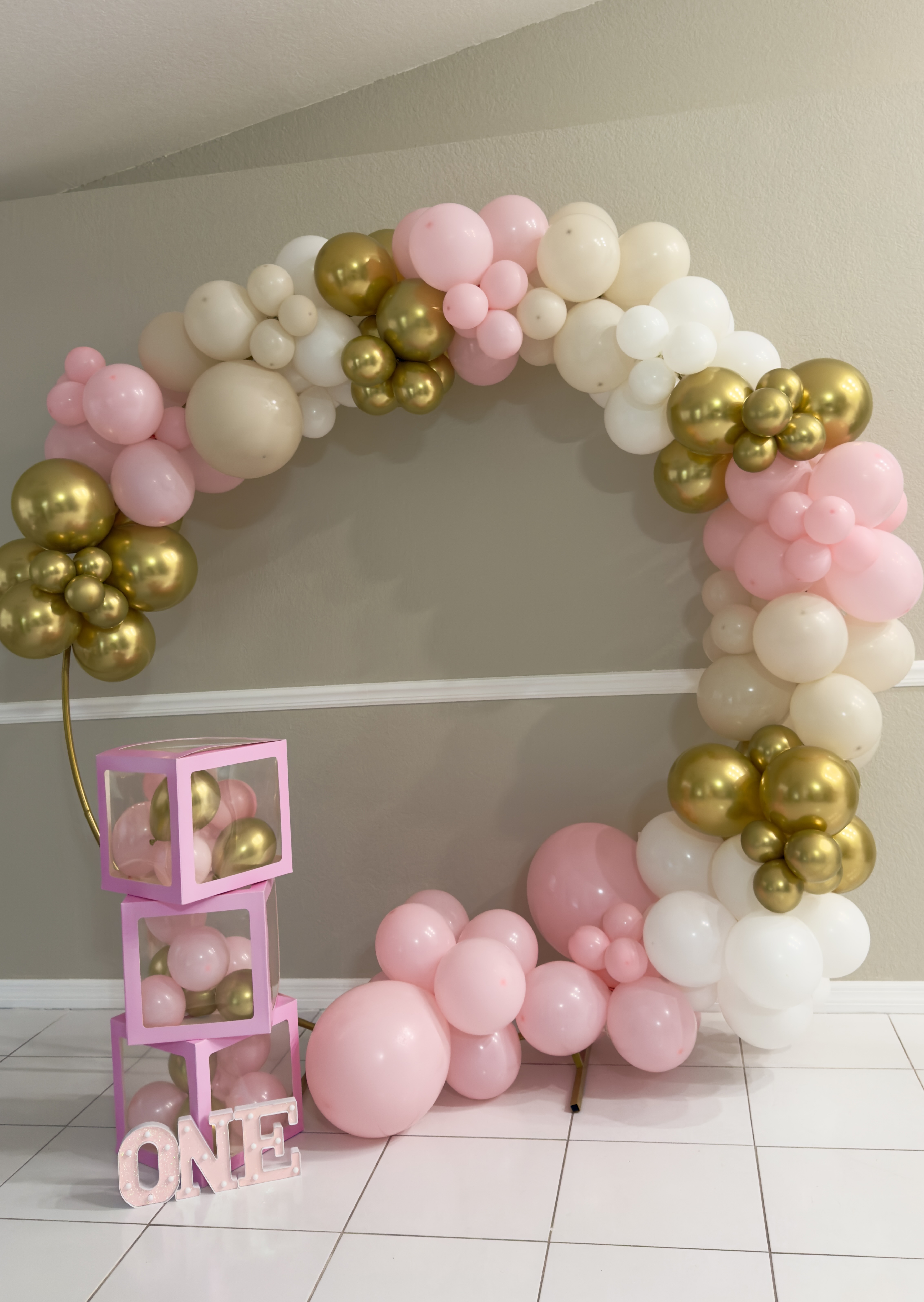 Event decoration Florida balloon arch